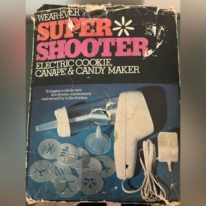 Wear-Ever Super Shooter Electric‎ Cookie & Candy Press - Vintage / Working